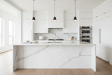 Presidential Crest Quartz Countertop – Summit Stone™