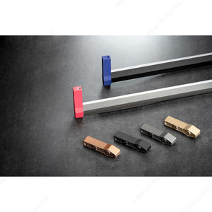 Richelieu 208228415 Left and Right Supports for Diamond Rod, Rialto Collection, Magenta, 415