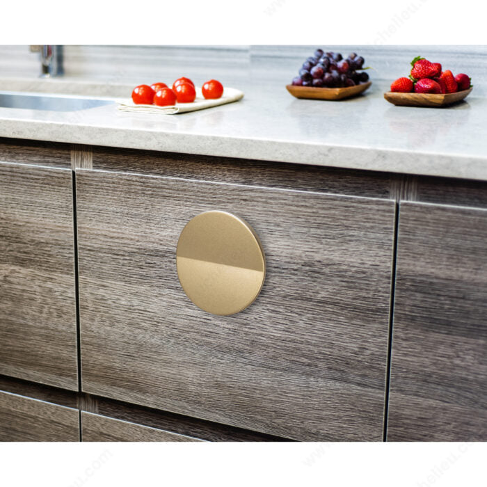 Richelieu 25893273 Modern Metal Knob - 2589, Sapphire Blue