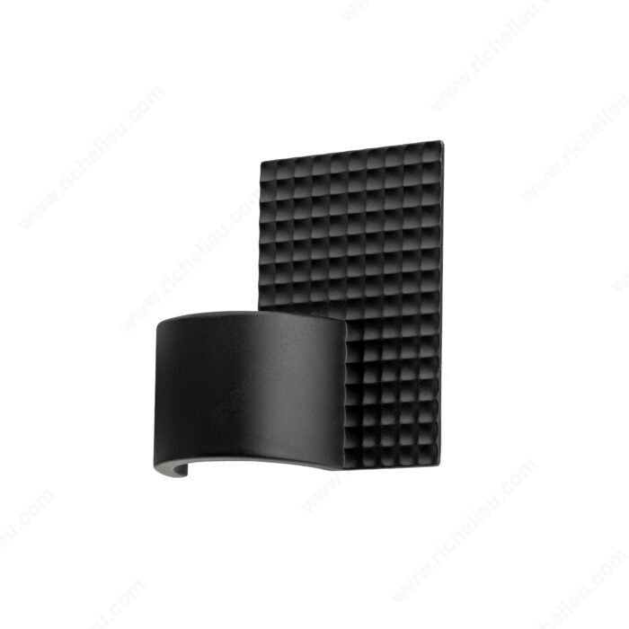 Richelieu 101032900 Modern Metal Pull - 1010, Matte Black