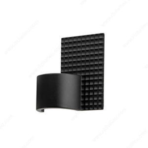 Richelieu 101032900 Modern Metal Pull - 1010, Matte Black