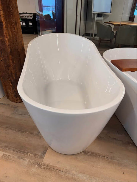 Sublime 60" Single Slipper Freestanding Bathtub (Floor Model for Sale)
