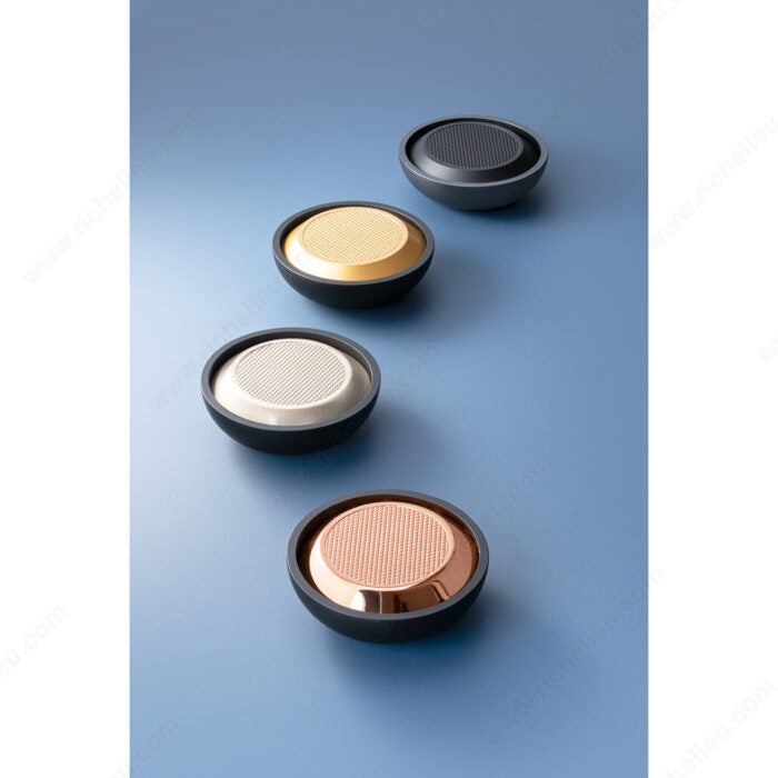 Richelieu 647462900211 Modern Metal Knob - 6474, Matte Black / Inca Gold