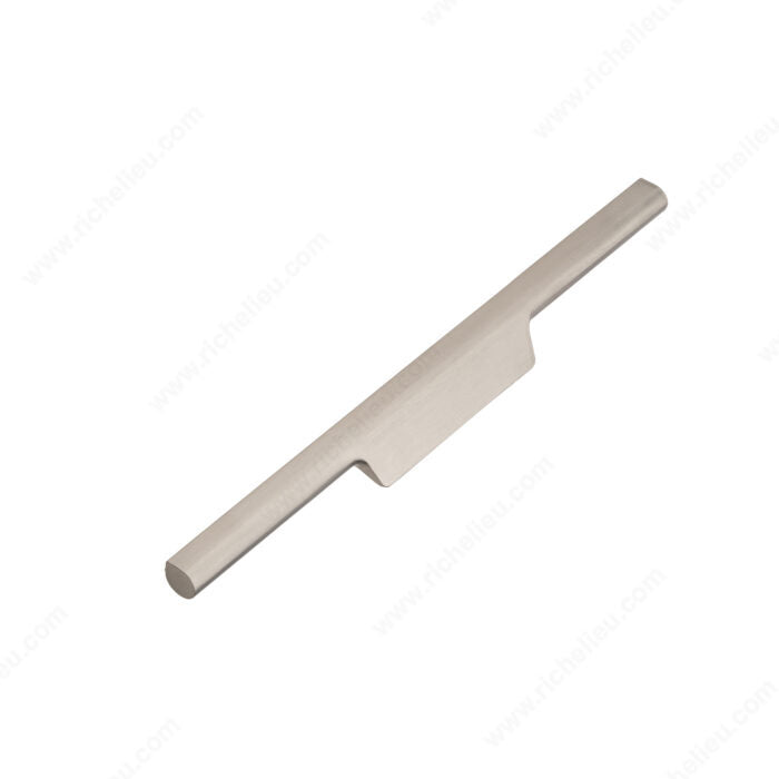 Richelieu 152696195 Modern Metal Pull - 1526, Brushed Nickel, 3 25/32 in, 4 13/16 in
