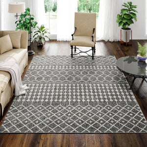 Eviva Grid 8' x 10' Geometric Gray/Cream Rug