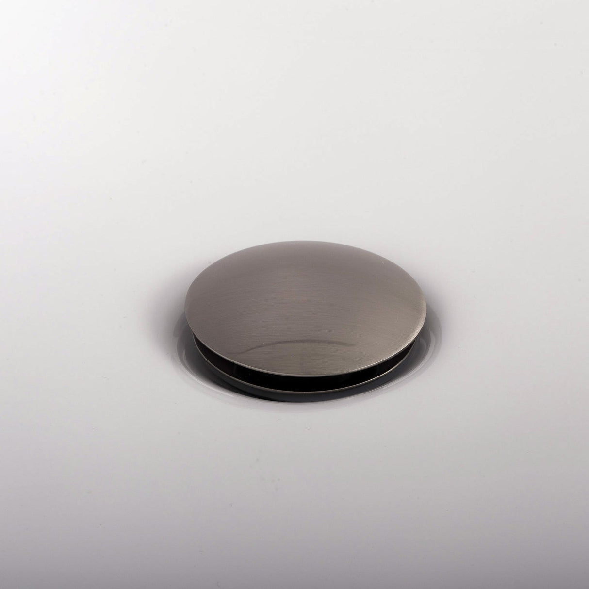 DAX Brass Round Vanity Sink Pop-Up Drain with Overflow, Brushed Nickel DAX-82006-BN