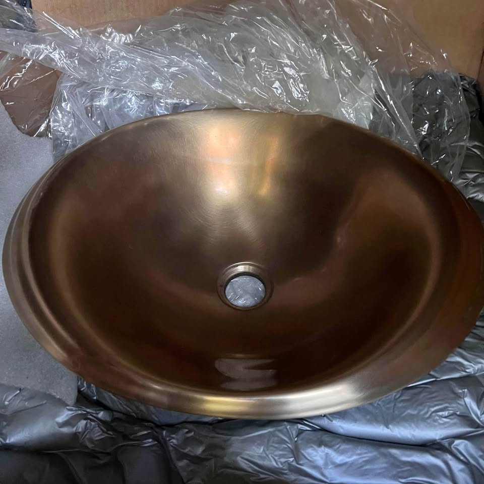 Porcher Solid Bronze Sink Golden Tone CONSILIUM 32360-00.945 (Showroom Display for Sale)
