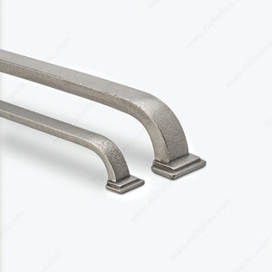 Richelieu 6965160FB Traditional Forged Iron Pull - 6965, Florentine Bronze, 6 5/16 in, 7 1/4 in, 25/32 in, M4 (Included)