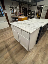 41” Shaker Vanity With 3cm Roman White Top