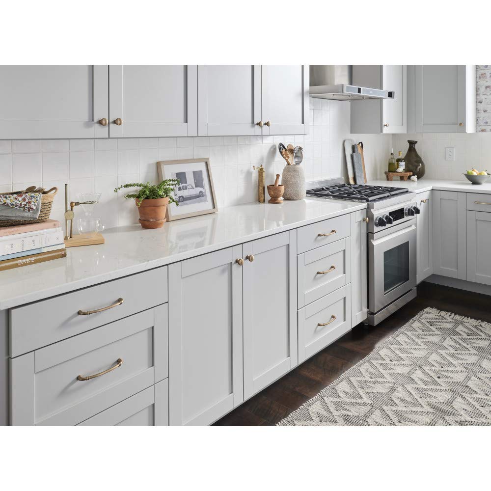 Jeffrey Alexander 445SBZ 1-1/4" Diameter Satin Bronze Marie Cabinet Knob