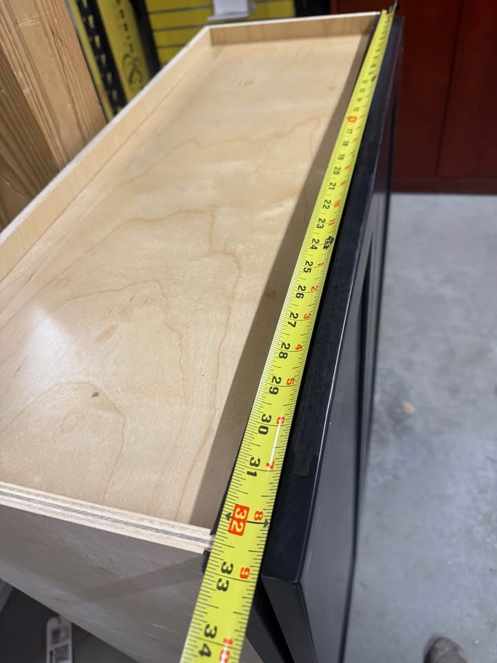 Fabuwood 33” Wall Cabinet