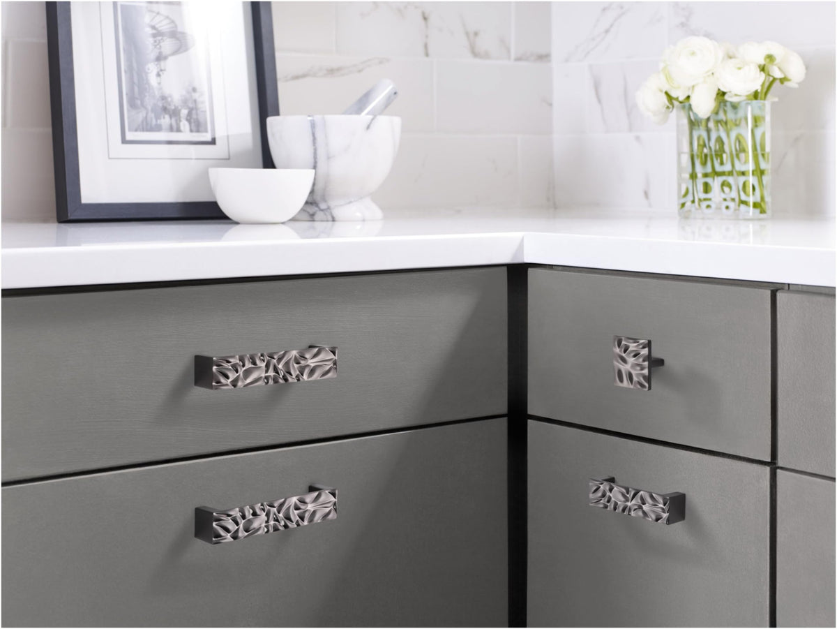 Amerock Cabinet Pull Polished Chrome 5-1/16 inch (128 mm) Center to Center Calathea 1 Pack Drawer Pull Drawer Handle Cabinet Hardware