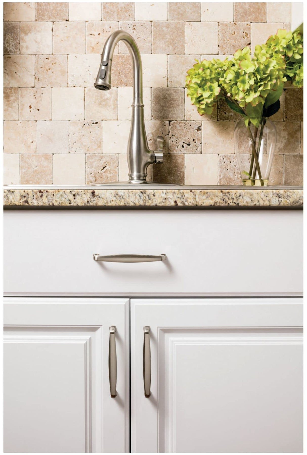 Jeffrey Alexander 1092AEM 96 mm Center-to-Center Lightly Distressed Antique Brass Square Milan 1 Cabinet Pull