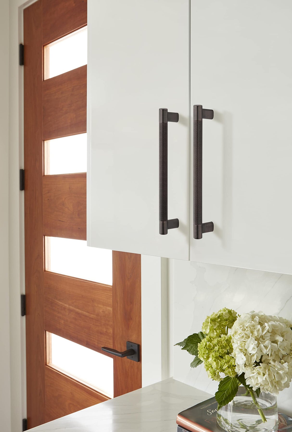Amerock Kitchen Cabinet Pull Oil Rubbed Bronze 8 in (203 mm) Center-to-Center Bronx 1 Pack Furniture Hardware Cabinet Handle Bathroom Drawer Pull