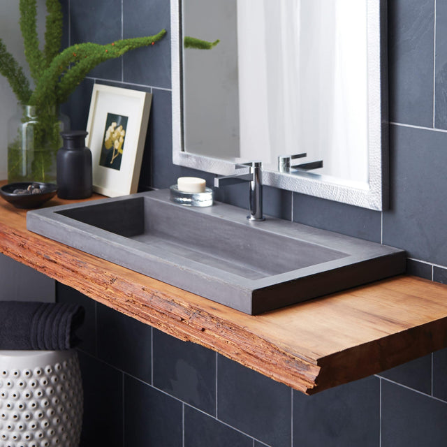Trough 3619 in Charcoal