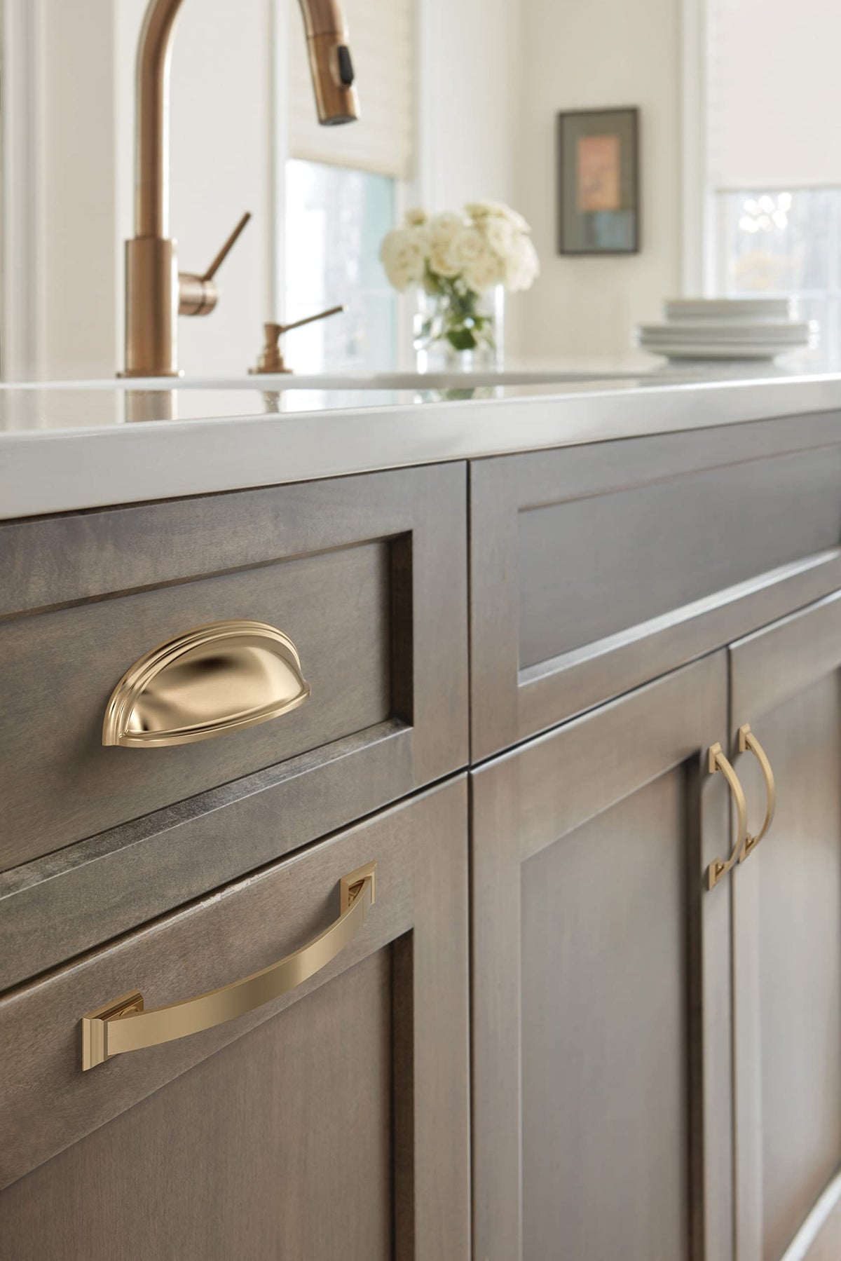 Amerock Cabinet Pull Champagne Bronze 3-3/4 in (96 mm) Center-to-Center Drawer Pull Candler Kitchen and Bath Hardware Furniture Hardware
