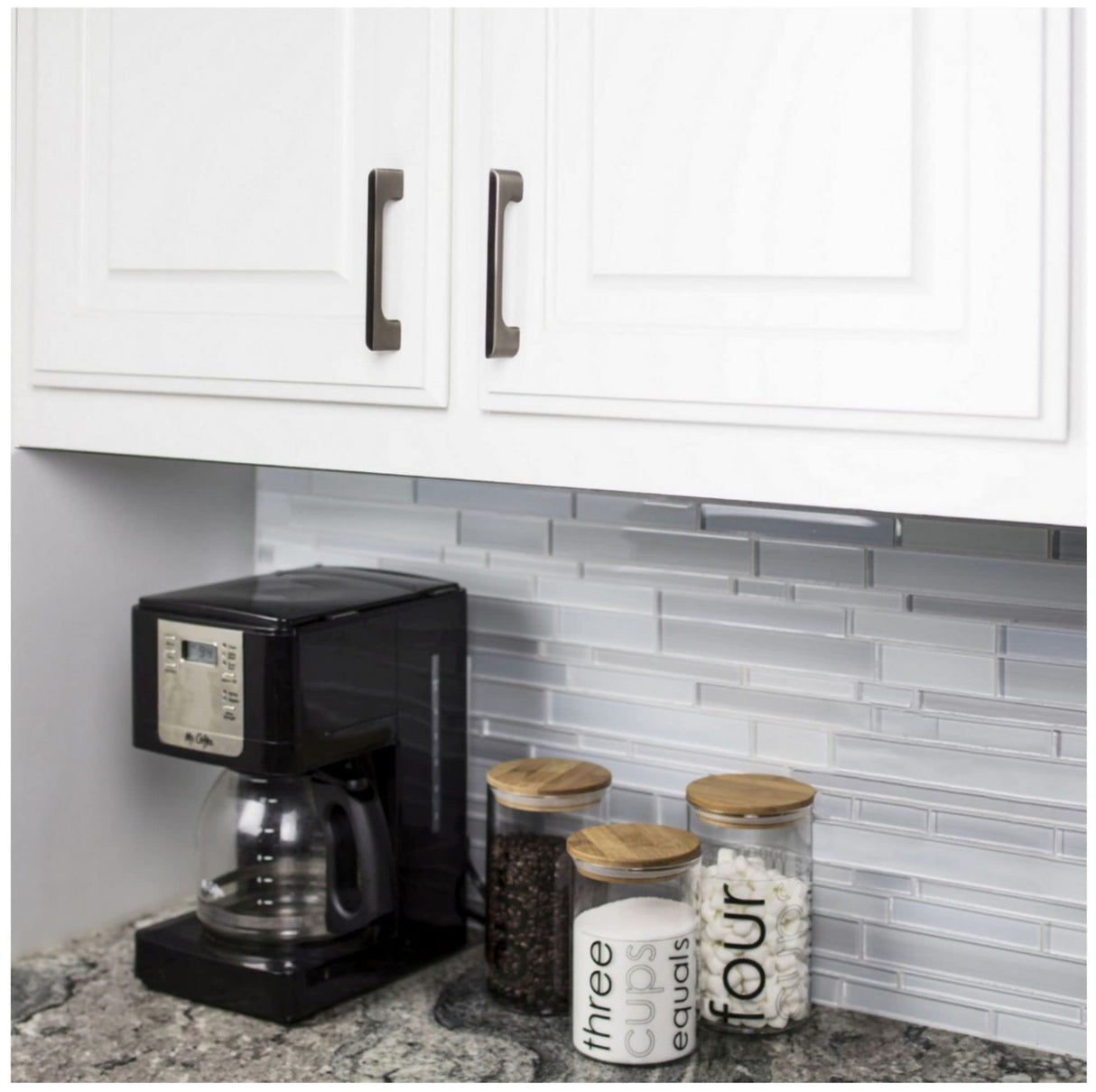 Jeffrey Alexander 286-96SN 96 mm Center-to-Center Satin Nickel Asymmetrical Leyton Cabinet Pull