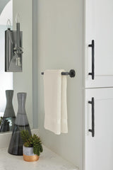 Amerock BH26546MB Matte Black Towel Bar 9 in (229 mm) Towel Rack Arrondi Bathroom Towel Holder Bathroom Hardware Bath Accessories