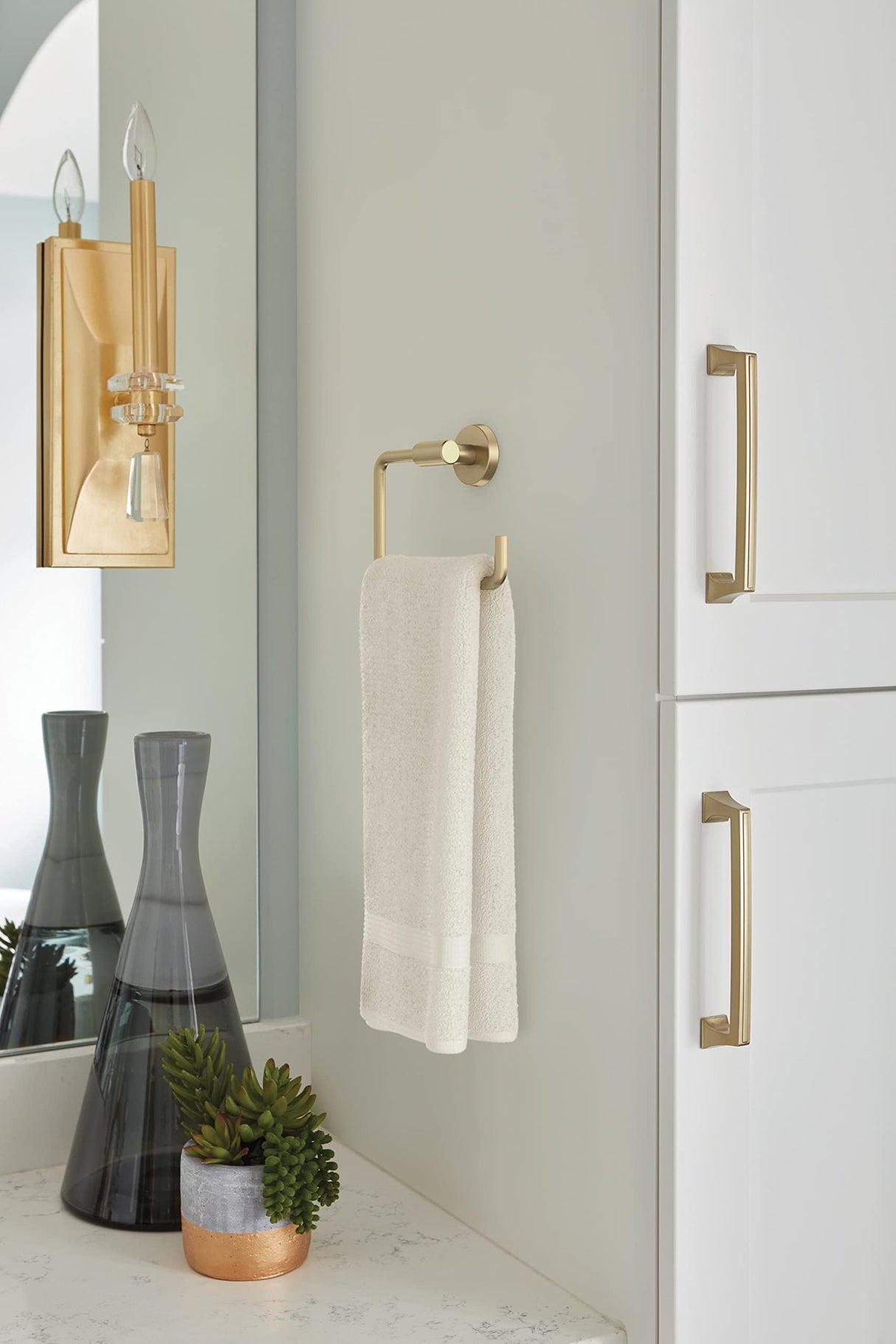 Amerock BH26541BBZ Golden Champagne Towel Ring 6-7/16 in (164 mm) Length Towel Holder Arrondi Hand Towel Holder for Bathroom Wall Small Kitchen Towel Holder Bath Accessories