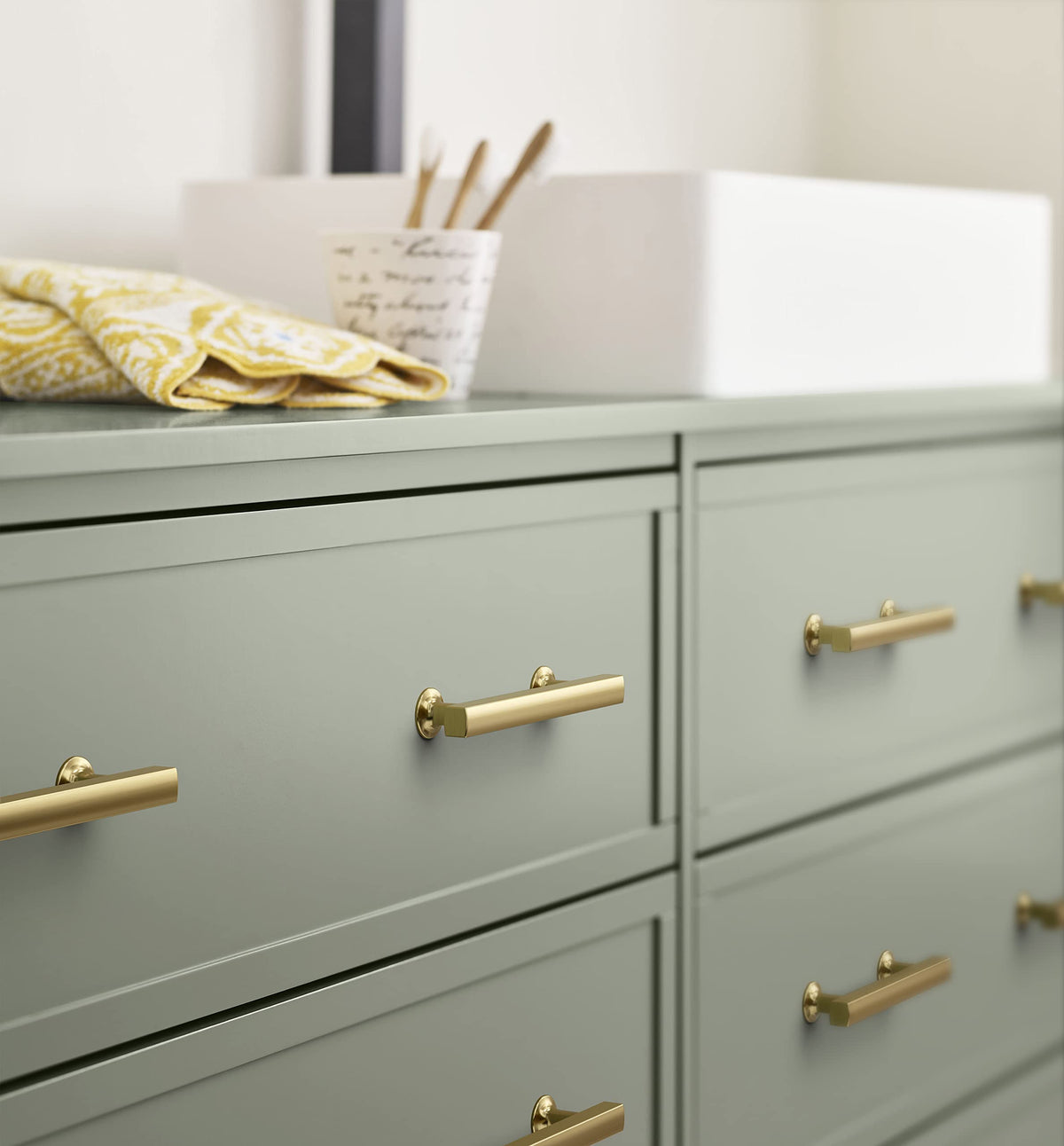 Amerock BP37104BBZ Everett 3-3/4 in (96 mm) Center-to-Center Golden Champagne Cabinet Pull Kitchen Cabinet Hardware Furniture Hardware Bathroom Drawer Handle
