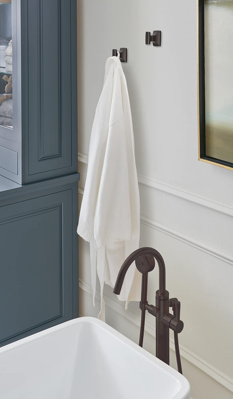 Amerock BH36010ORB Oil Rubbed Bronze Single Robe Hook 2-5/8 in. (67 mm) Length Towel Holder Highland Ridge Towel Hook for Bathroom Bathroom Hardware Bath Accessories