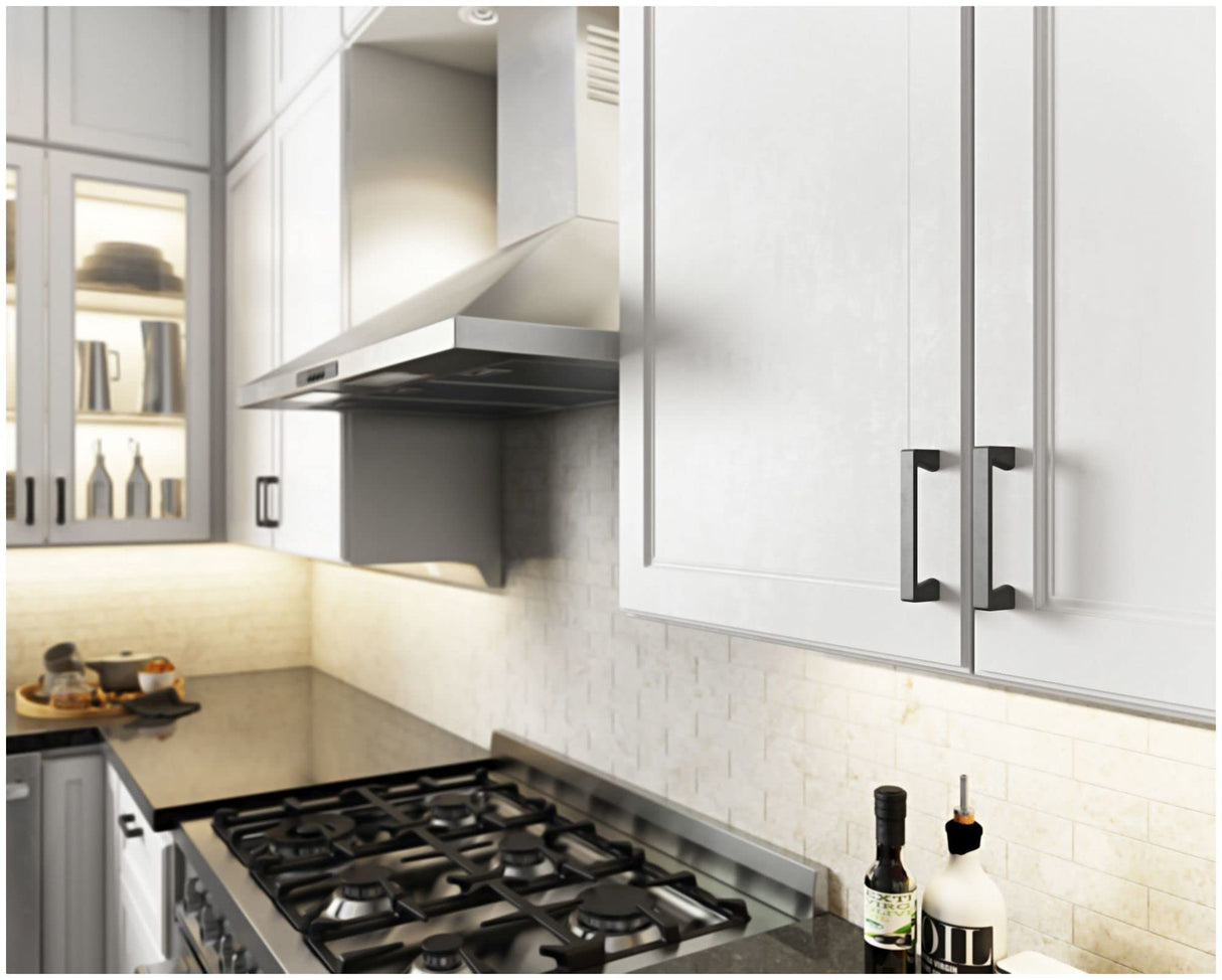 Jeffrey Alexander 177-96SN 96 mm Center-to-Center Satin Nickel Square Boswell Cabinet Pull