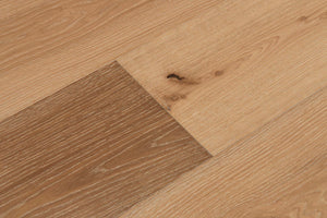 CALI Chardonnay Oak Extra Wide T&G Case (Covers 34.1 sqft) 7601002900