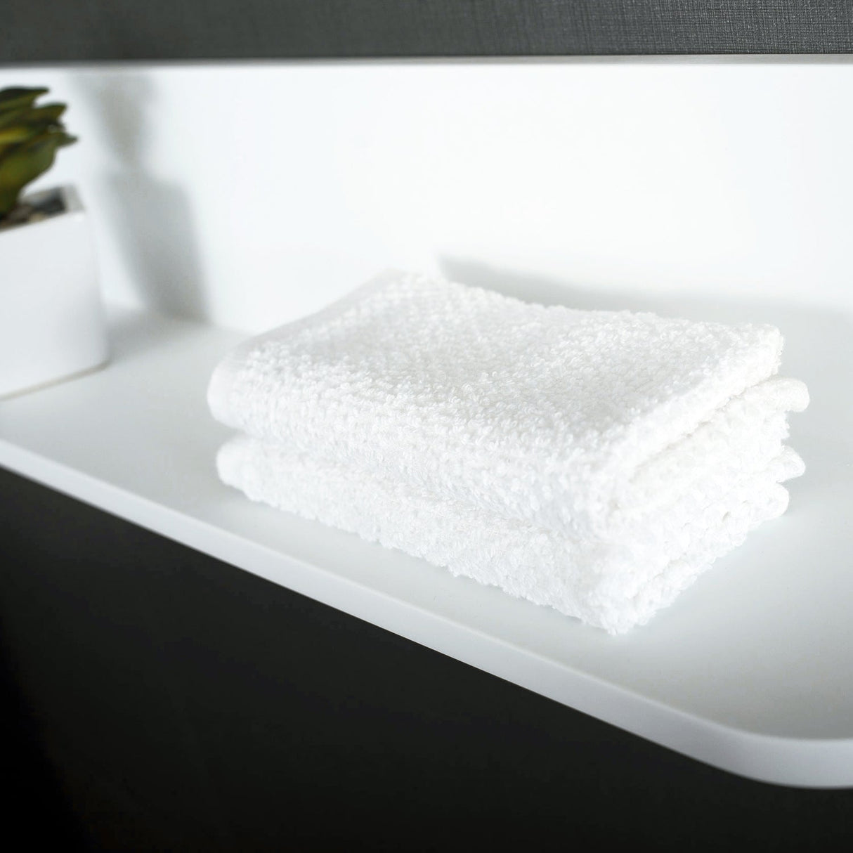 DAX Solid Surface Shelves, 24", Matte White DAX-AB-1560-24