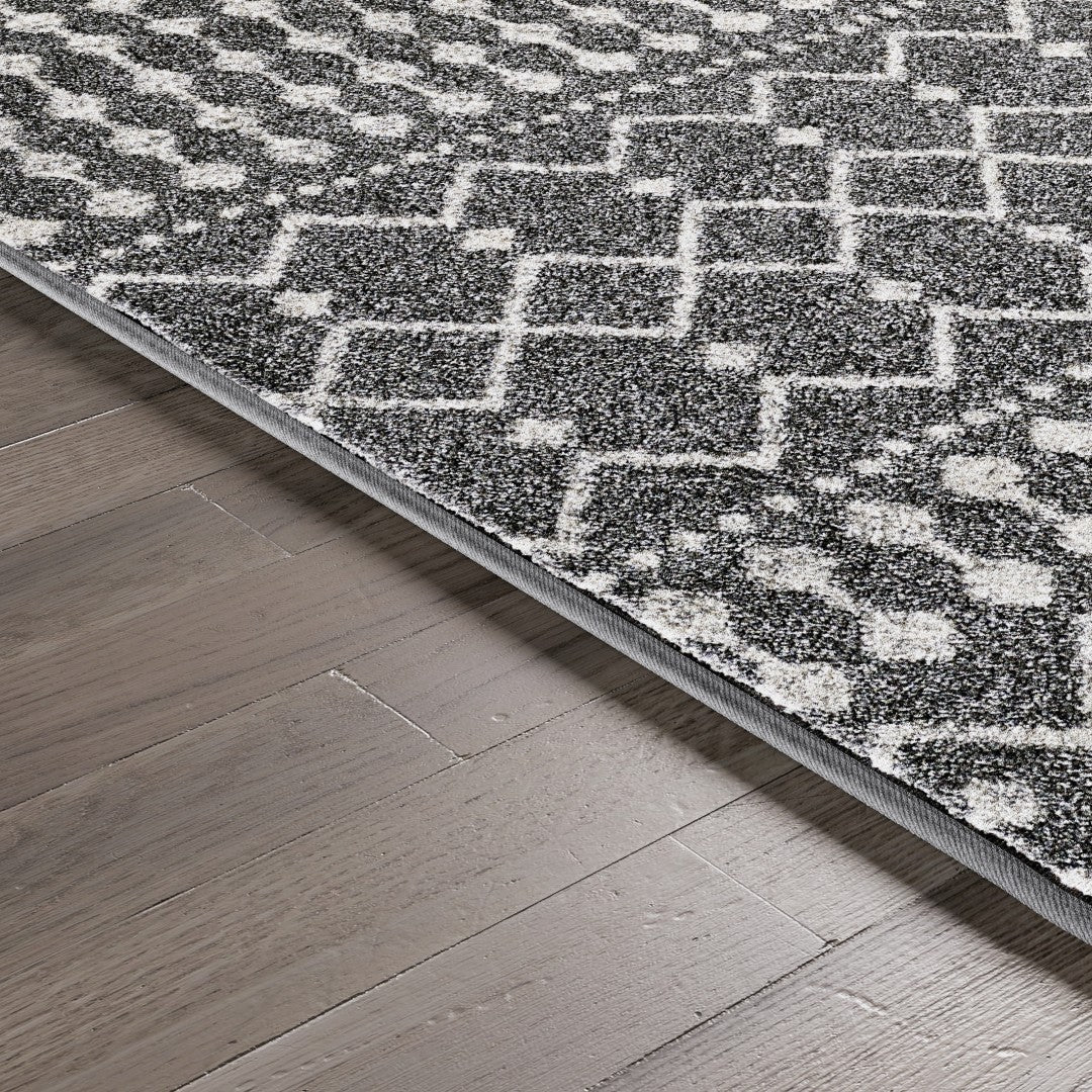 Eviva Grid 8' x 10' Geometric Gray/Cream Rug