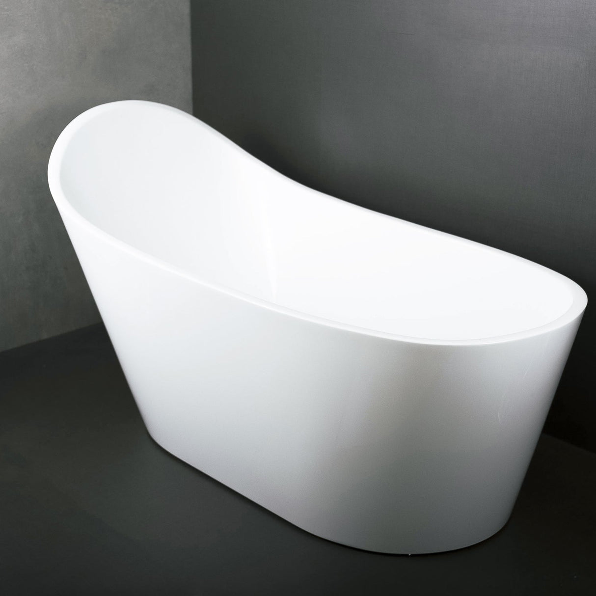 DAX Acrylic Oval High Back Freestanding Bathtub, White BT-8089