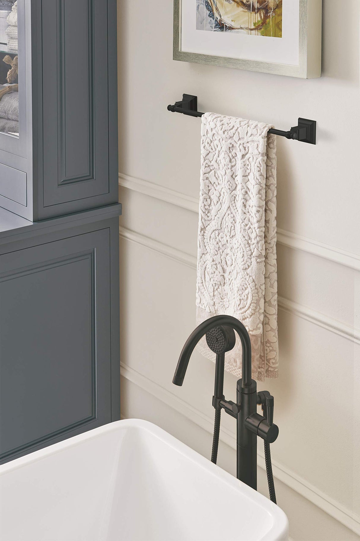 Amerock Corp BH26513MB Markham Towel-Bar, Matte Black