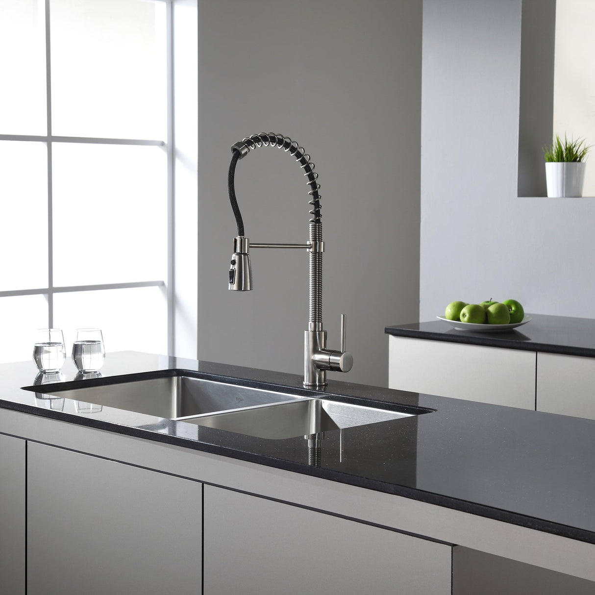 Kraus KPF-1612SS Single Lever Pull Down Kitchen Faucet in Stainless Steel