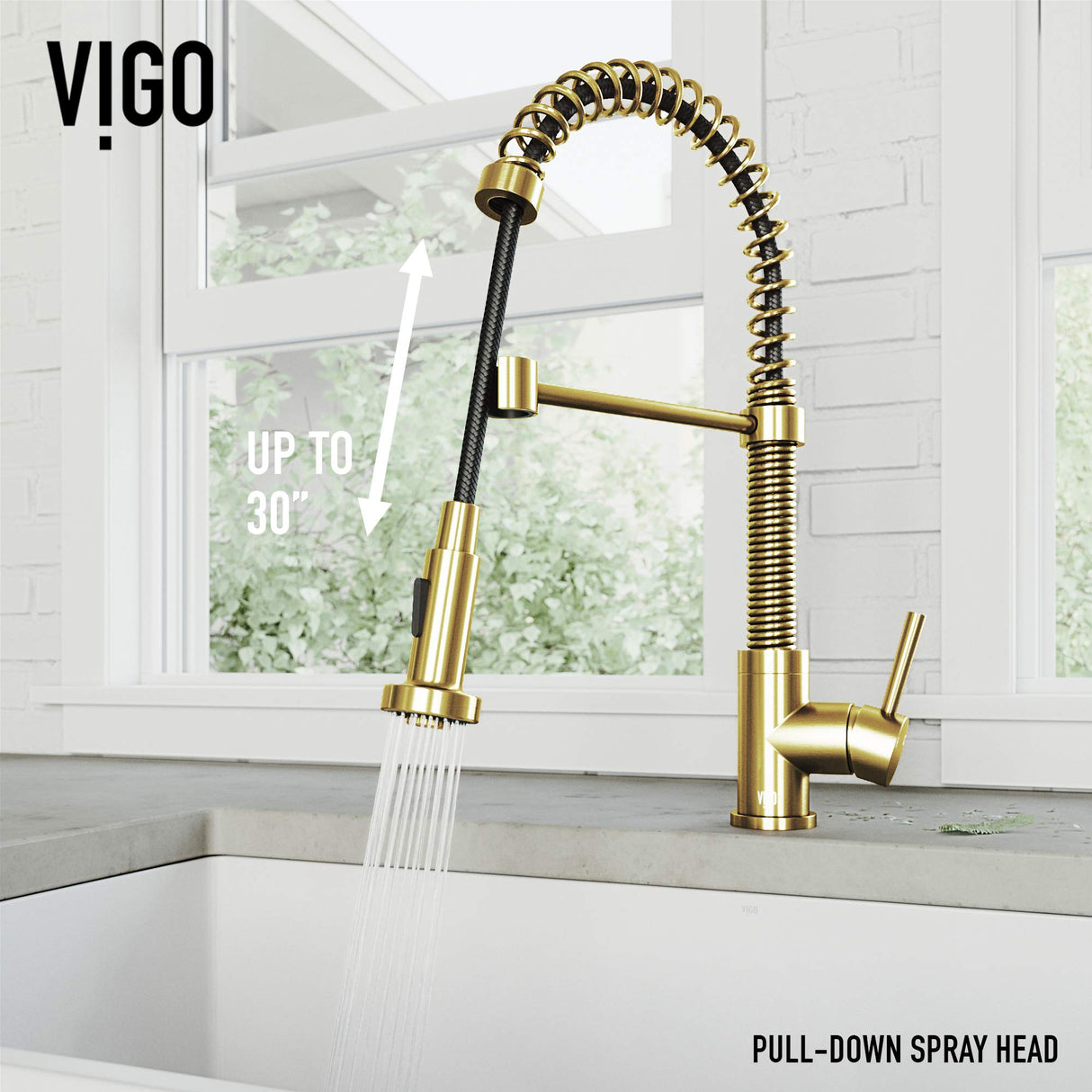 Edison Single Handle Pull-Down Sprayer Kitchen Faucet in Matte Brushed Gold