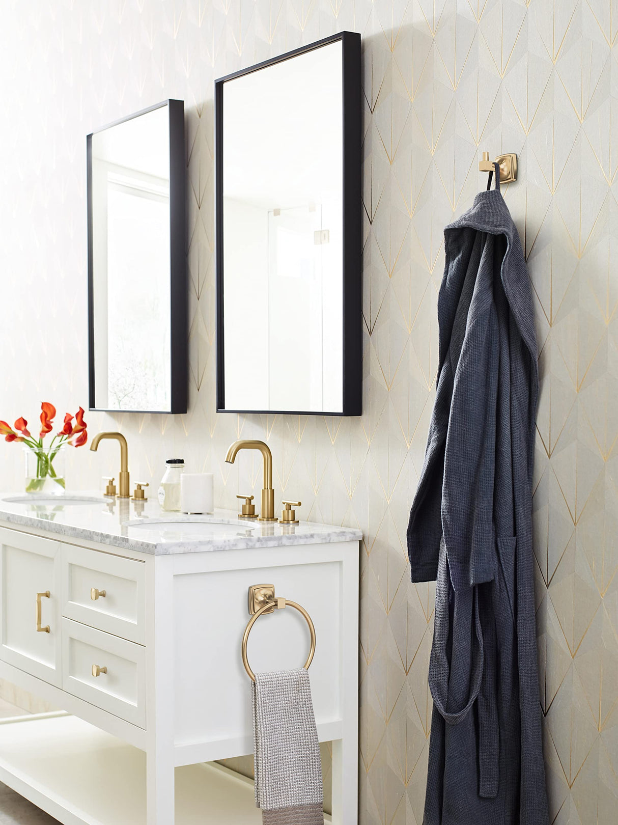 Amerock BH36092CZ Champagne Bronze Towel Ring 7-9/16 in (192 mm) Length Towel Holder Stature Hand Towel Holder for Bathroom Wall Small Kitchen Towel Holder Bath Accessories