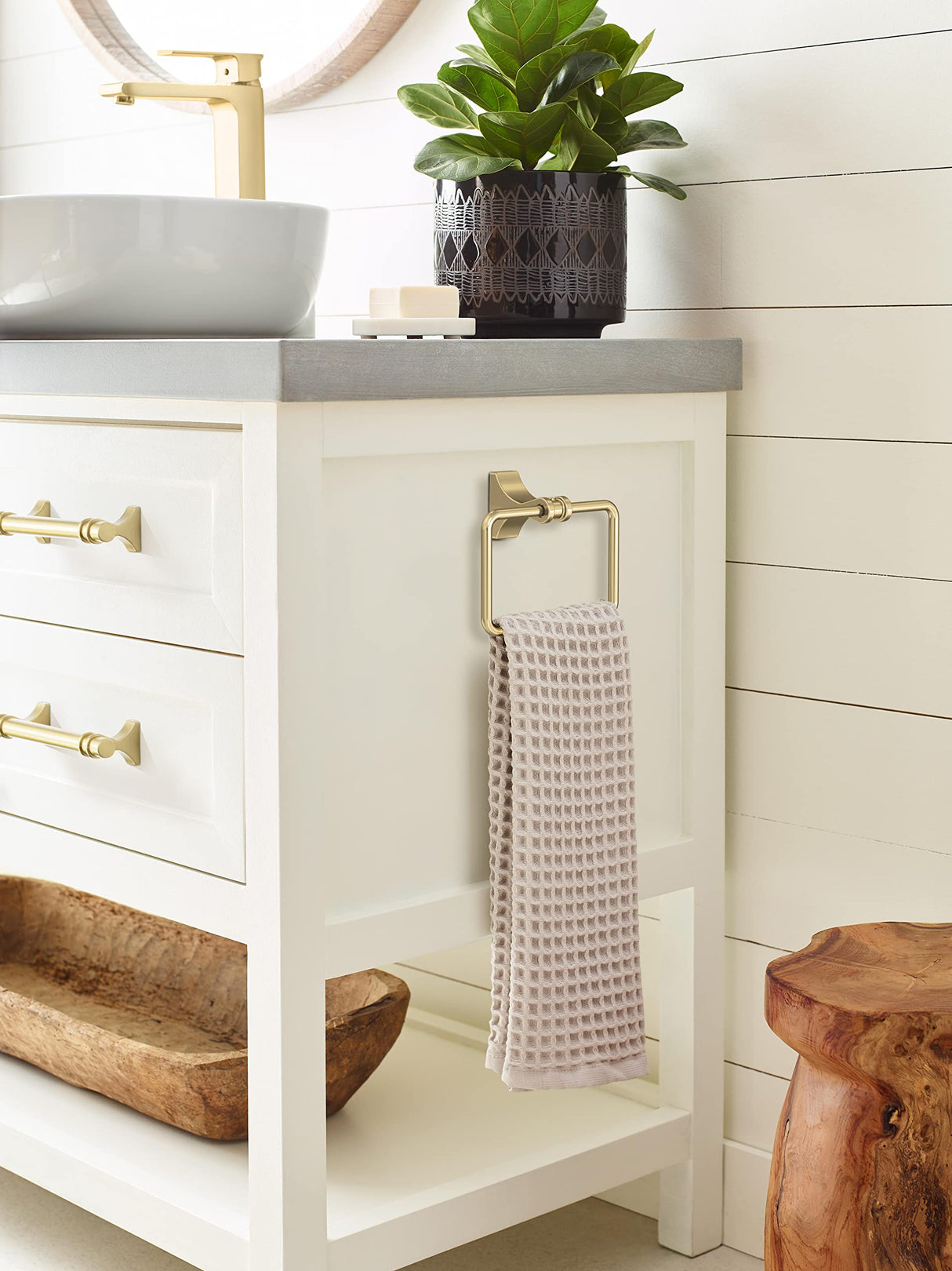 Amerock BH36052BBZ Golden Champagne Towel Ring 5-1/4 in (133 mm) Length Towel Holder Davenport Hand Towel Holder for Bathroom Wall Small Kitchen Towel Holder Bath Accessories