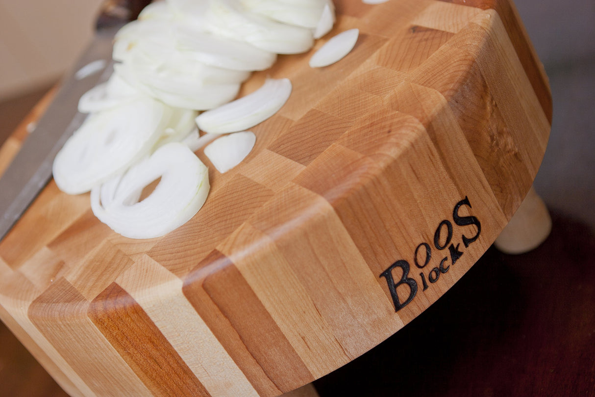 John Boos MCR1 Block Round Maple Wood End Grain Chopping with Feet, 12 Inches x 3 12DIAX3 MPL-END GR-FT-MINI BLOCK