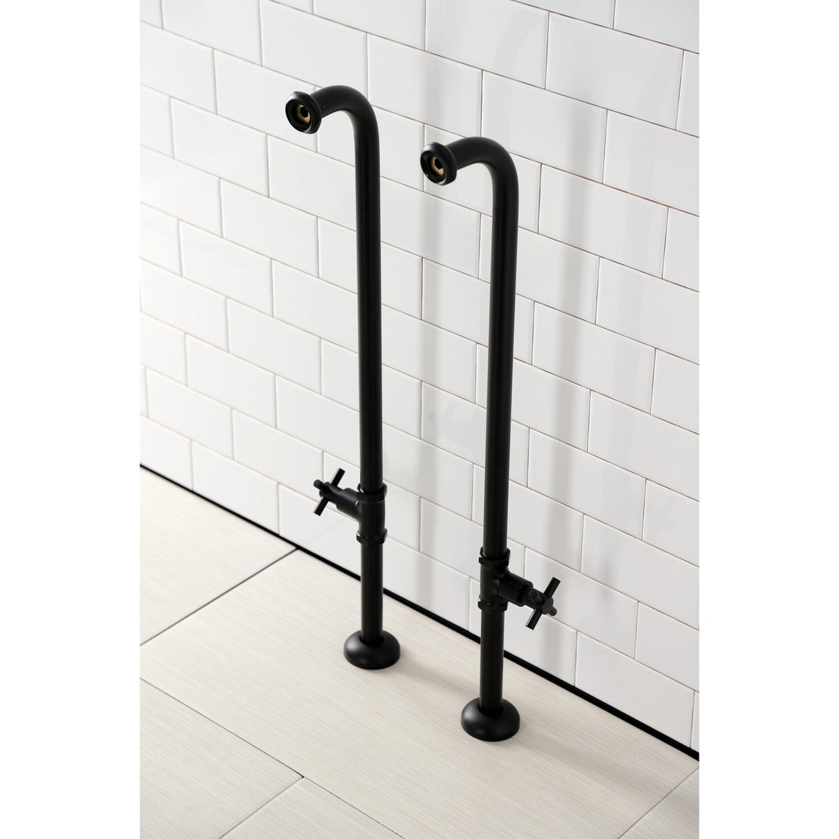 Concord AE810S0DX Freestanding Tub Supply Line, Matte Black