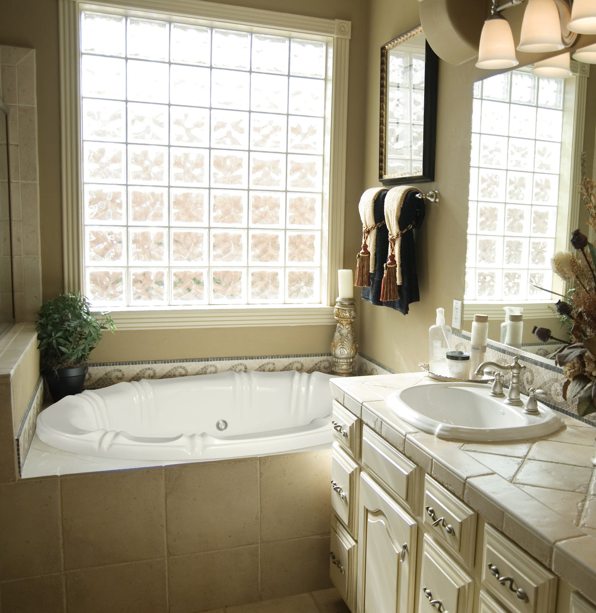Hydro Systems ALY6642ACO-BON ALYSSA 6642 AC W/COMBO SYSTEM-BONE