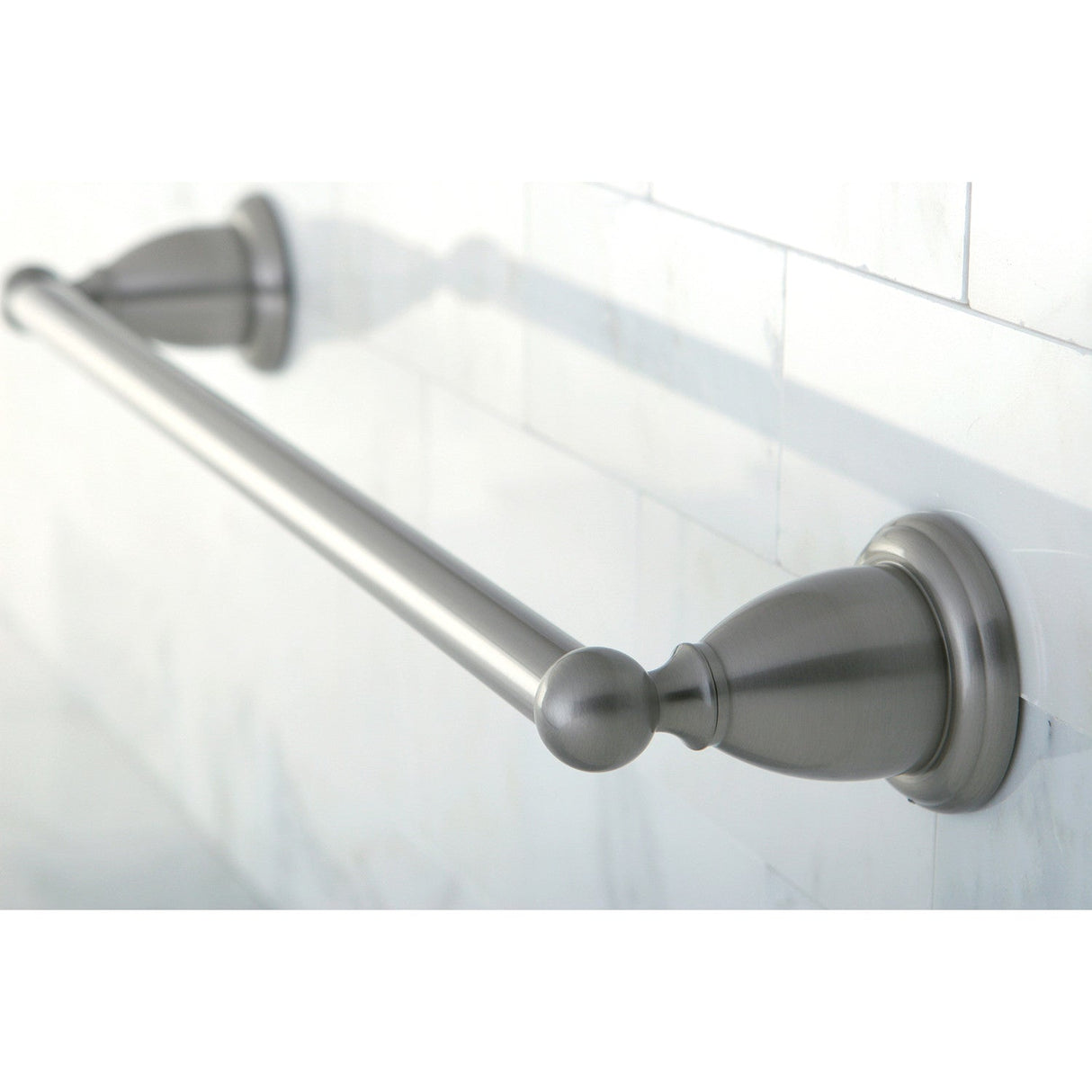 Heritage BA1752SN 18-Inch Towel Bar, Brushed Nickel