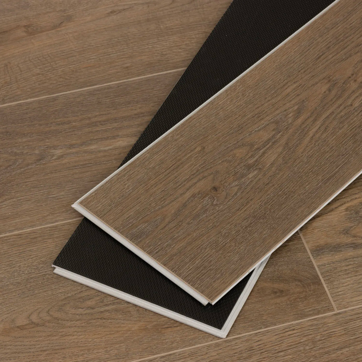 CALI Sea Scallop Windansea Wide+ Click (Covers 24.03 SQFT) 7904512000