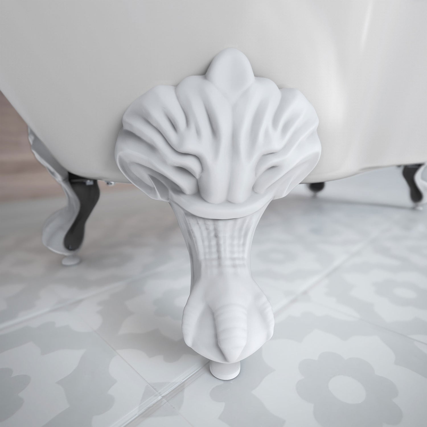 DreamLine Chesapeake 69 in. L x 31 in. H Acrylic Freestanding Bathtub with White Finish