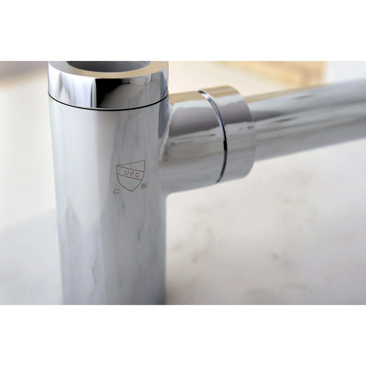 Trimscape DD8101 1-1/4 Inch O.D. Brass Round Bottle Trap, Polished Chrome