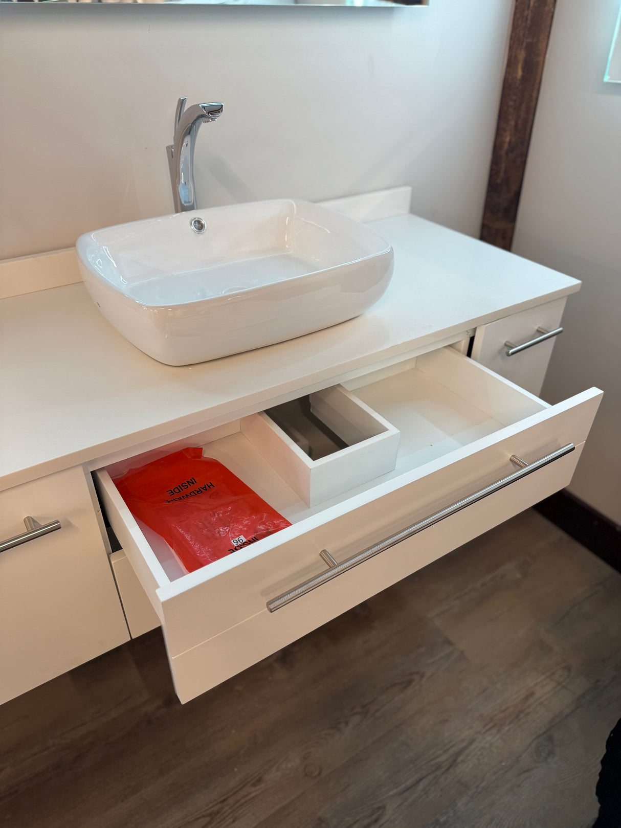 48" Floating White Vanity Set with Quartz Top, Ceramic Vessel Sink