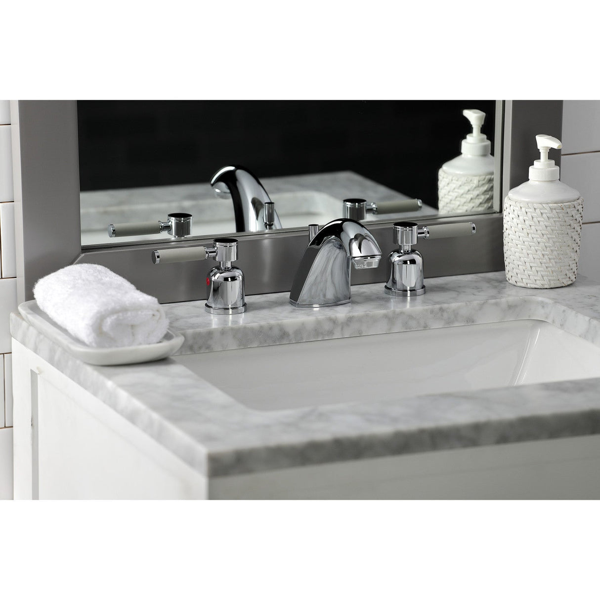 Kaiser FB8951DKL Two-Handle 3-Hole Deck Mount Widespread Bathroom Faucet with Plastic Pop-Up, Polished Chrome