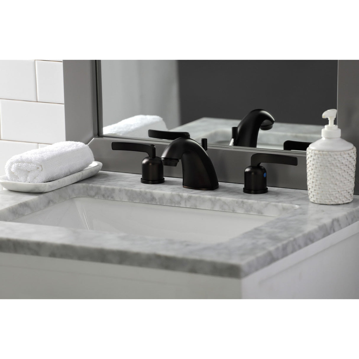 Centurion FB8955EFL Two-Handle 3-Hole Deck Mount Widespread Bathroom Faucet with Plastic Pop-Up, Oil Rubbed Bronze