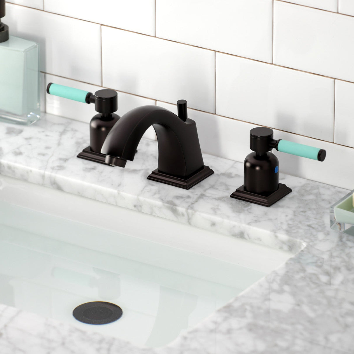 Kaiser FSC4685DKL Two-Handle 3-Hole Deck Mount Widespread Bathroom Faucet with Pop-Up Drain, Oil Rubbed Bronze