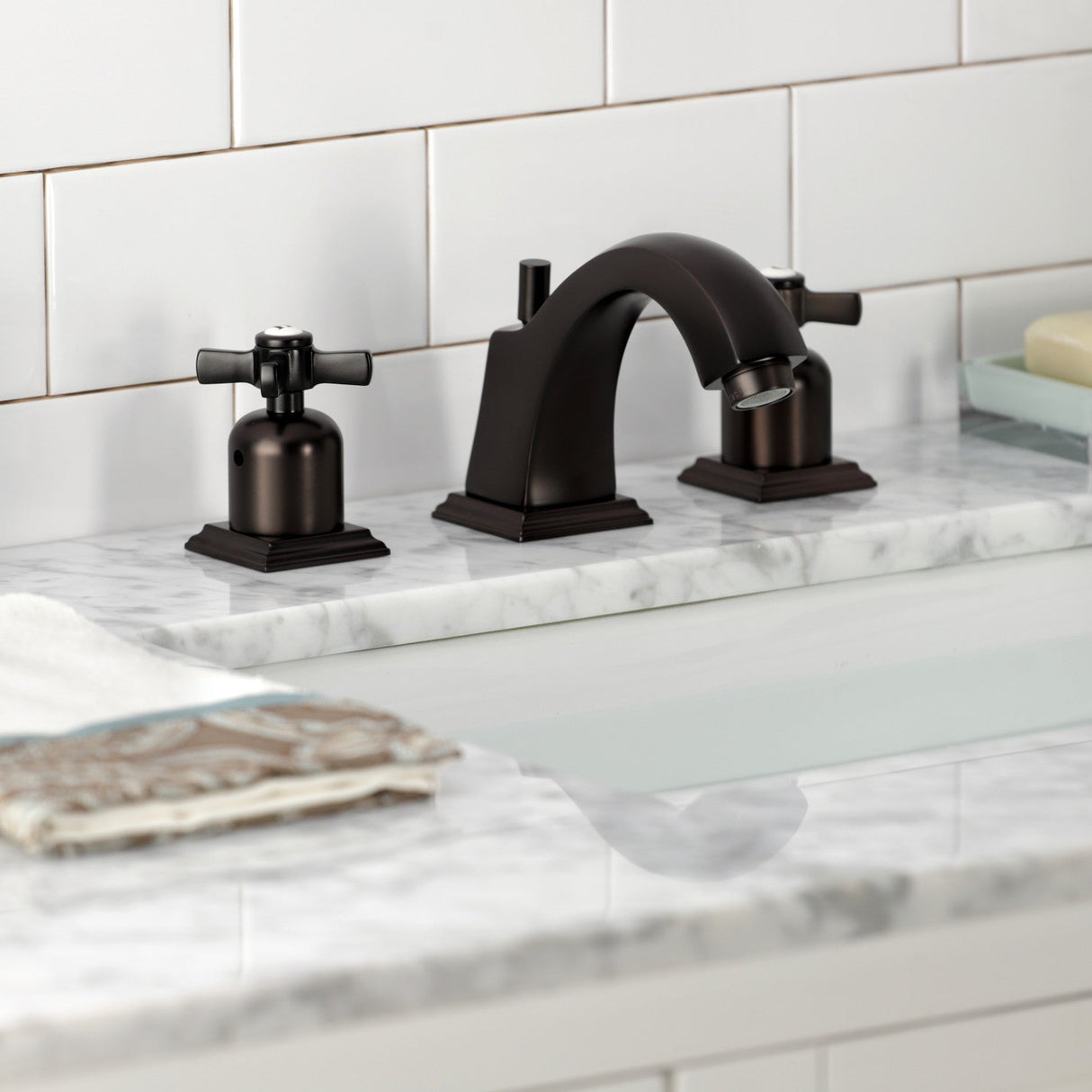 Millennium FSC4685ZX Two-Handle 3-Hole Deck Mount Widespread Bathroom Faucet with Pop-Up Drain, Oil Rubbed Bronze