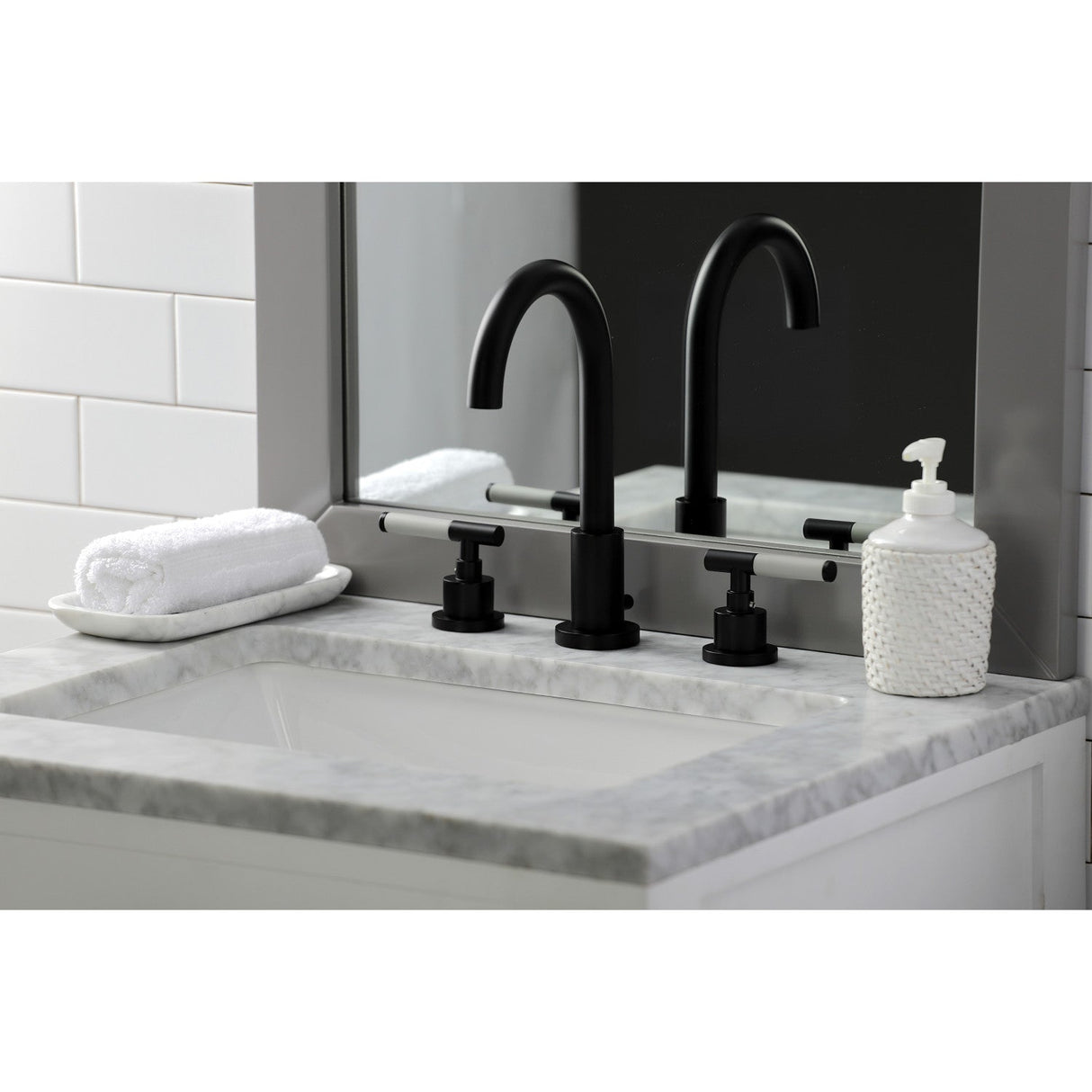 Kaiser FSC8920CKL Two-Handle 3-Hole Deck Mount Widespread Bathroom Faucet with Pop-Up Drain, Matte Black