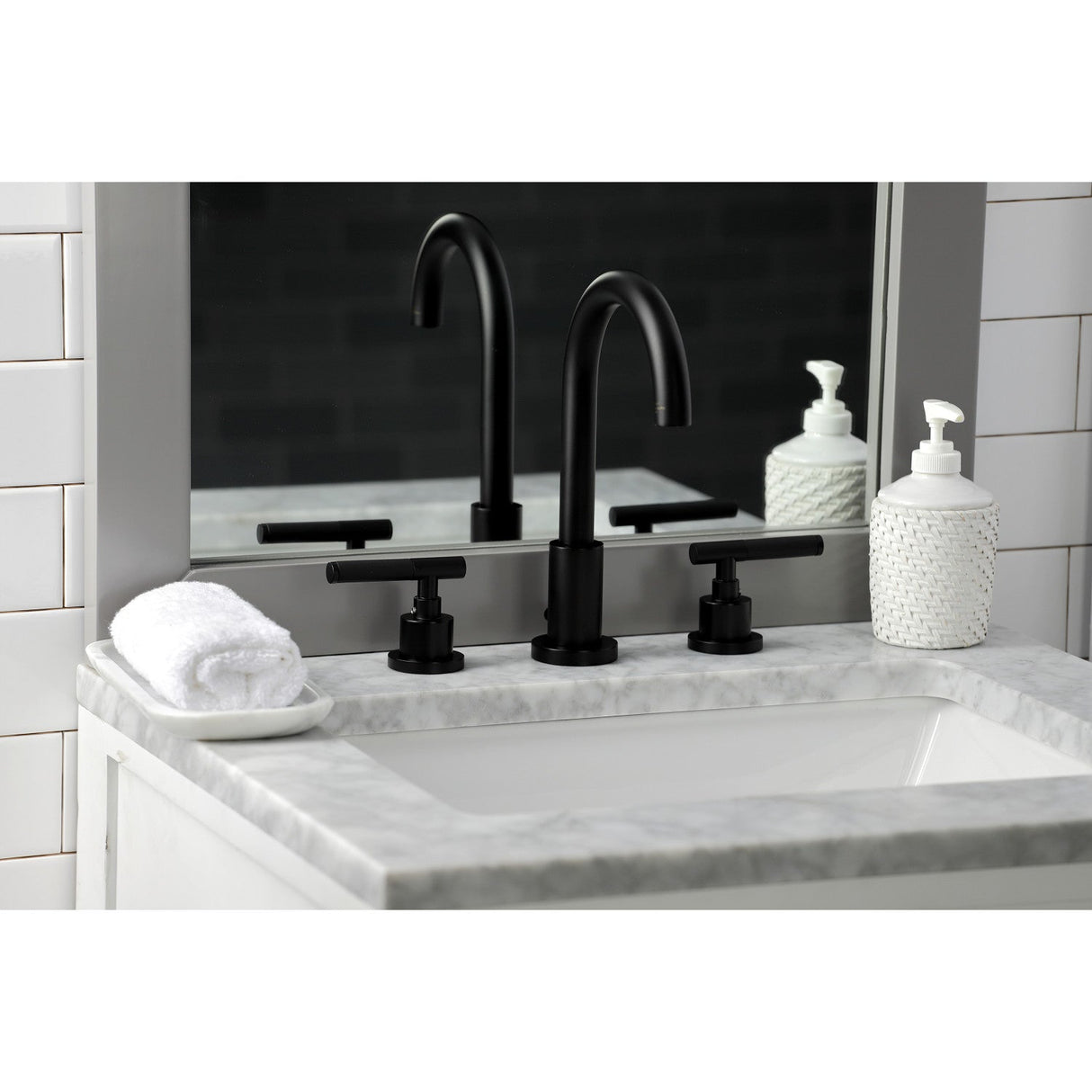 Kaiser FSC8920CKL Two-Handle 3-Hole Deck Mount Widespread Bathroom Faucet with Pop-Up Drain, Matte Black