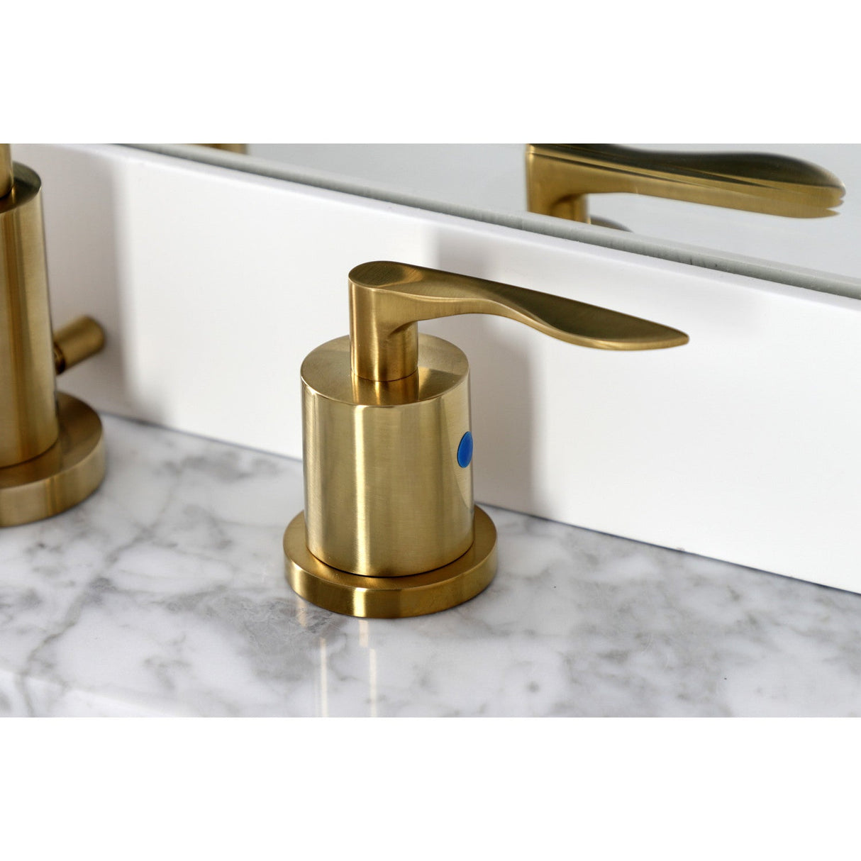 Serena FSC8923SVL Two-Handle 3-Hole Deck Mount Widespread Bathroom Faucet with Pop-Up Drain, Brushed Brass